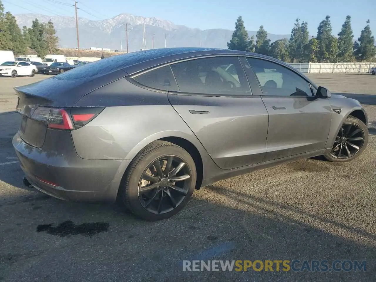3 fotografías del automóvil dañado 5YJ3E1EA4KF331254 TESLA MODEL 3 2019