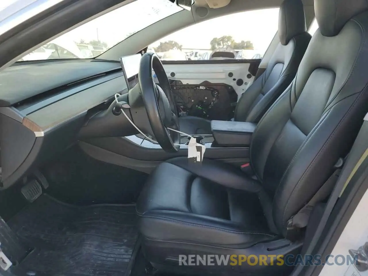 7 fotografías del automóvil dañado 5YJ3E1EA4KF401500 TESLA MODEL 3 2019