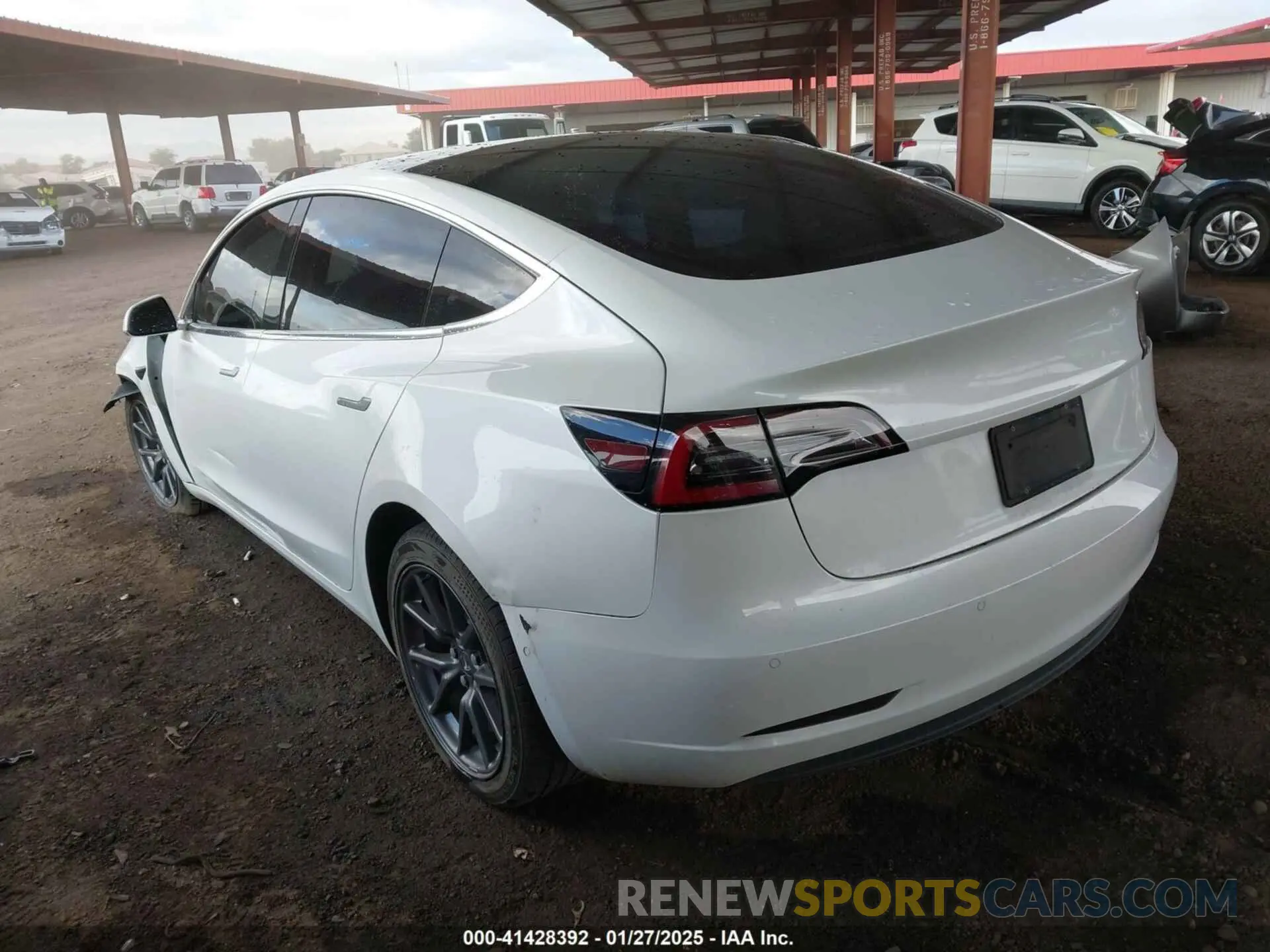 3 fotografías del automóvil dañado 5YJ3E1EA4KF402940 TESLA MODEL 3 2019