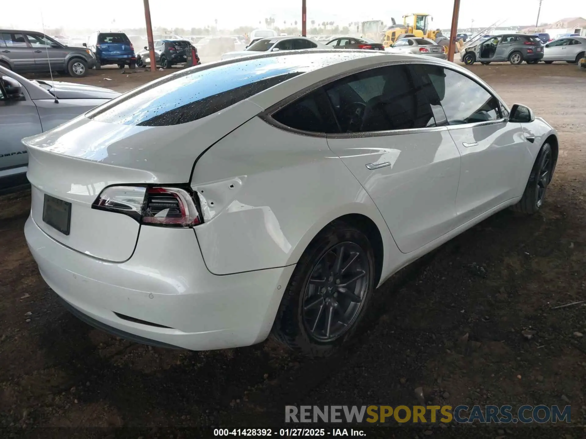 4 fotografías del automóvil dañado 5YJ3E1EA4KF402940 TESLA MODEL 3 2019