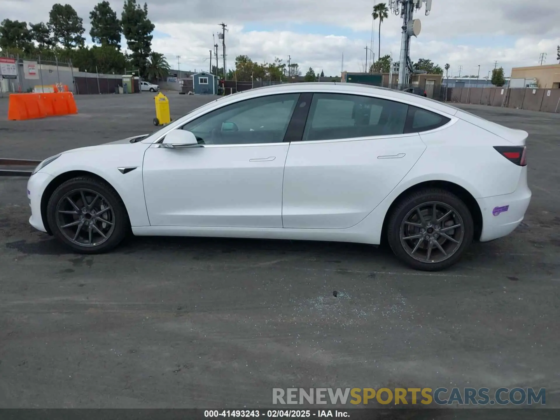 14 fotografías del automóvil dañado 5YJ3E1EA4KF426638 TESLA MODEL 3 2019