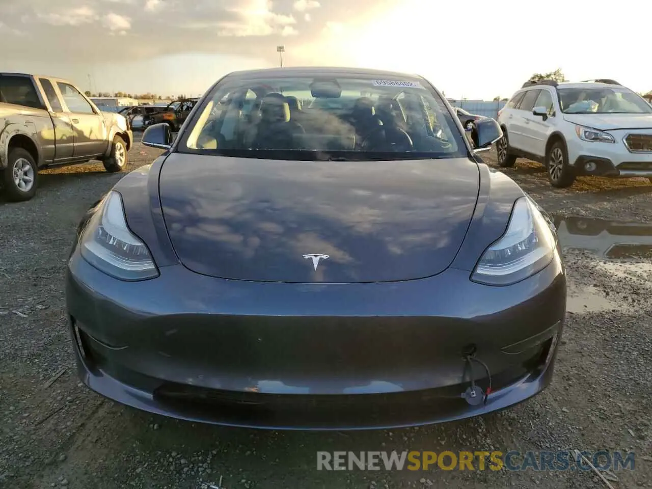 5 fotografías del automóvil dañado 5YJ3E1EA4KF435369 TESLA MODEL 3 2019
