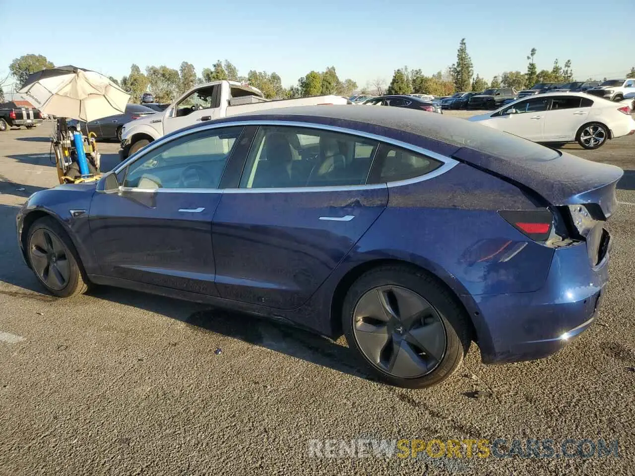 2 fotografías del automóvil dañado 5YJ3E1EA4KF436067 TESLA MODEL 3 2019