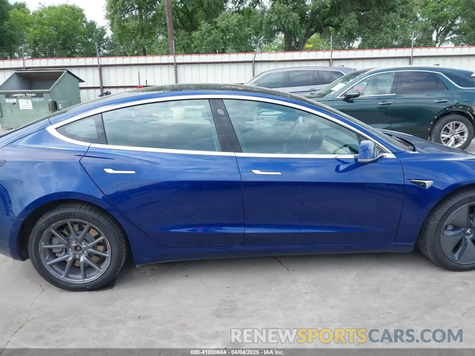 14 fotografías del automóvil dañado 5YJ3E1EA5KF190453 TESLA MODEL 3 2019