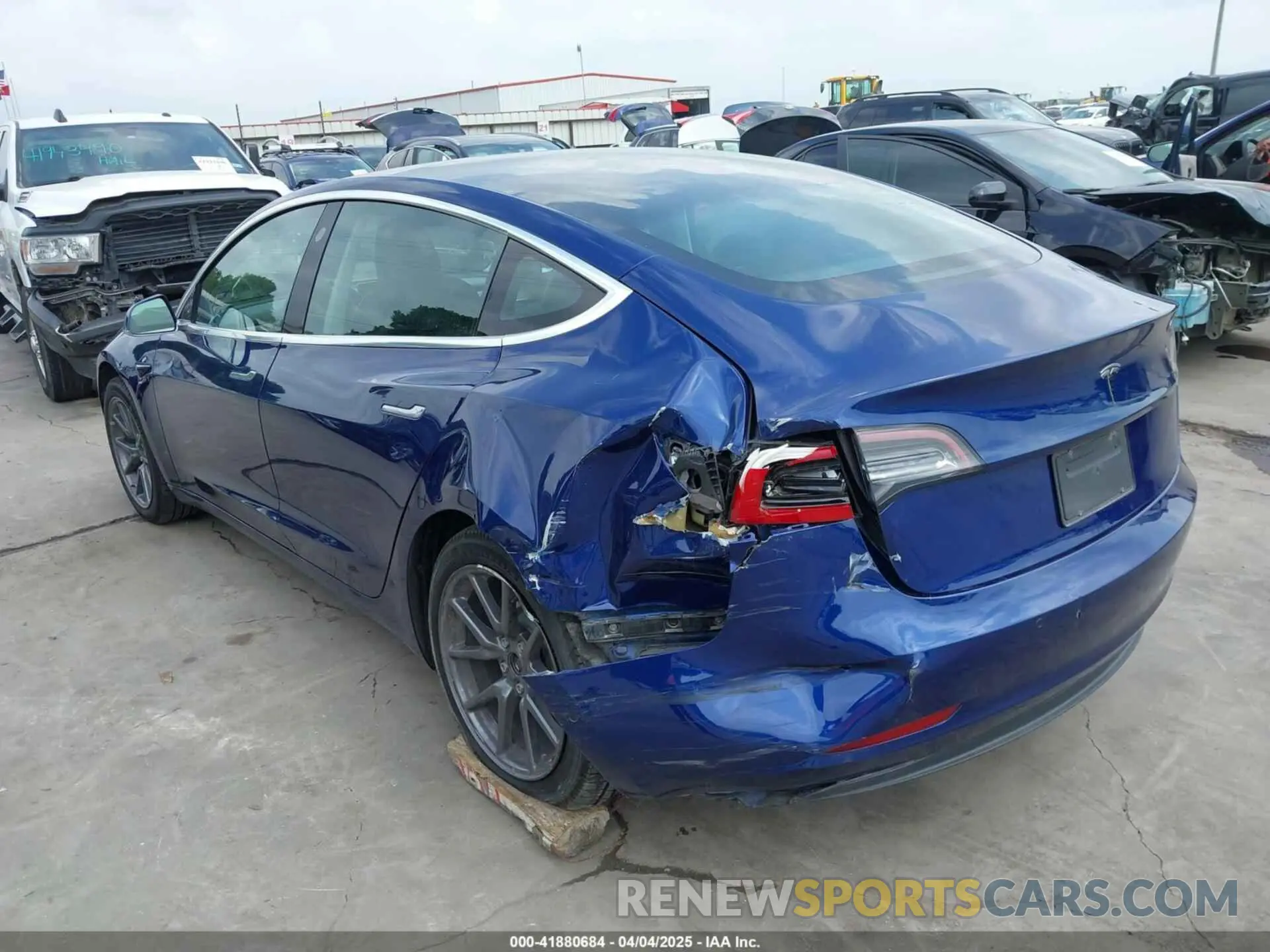 6 fotografías del automóvil dañado 5YJ3E1EA5KF190453 TESLA MODEL 3 2019