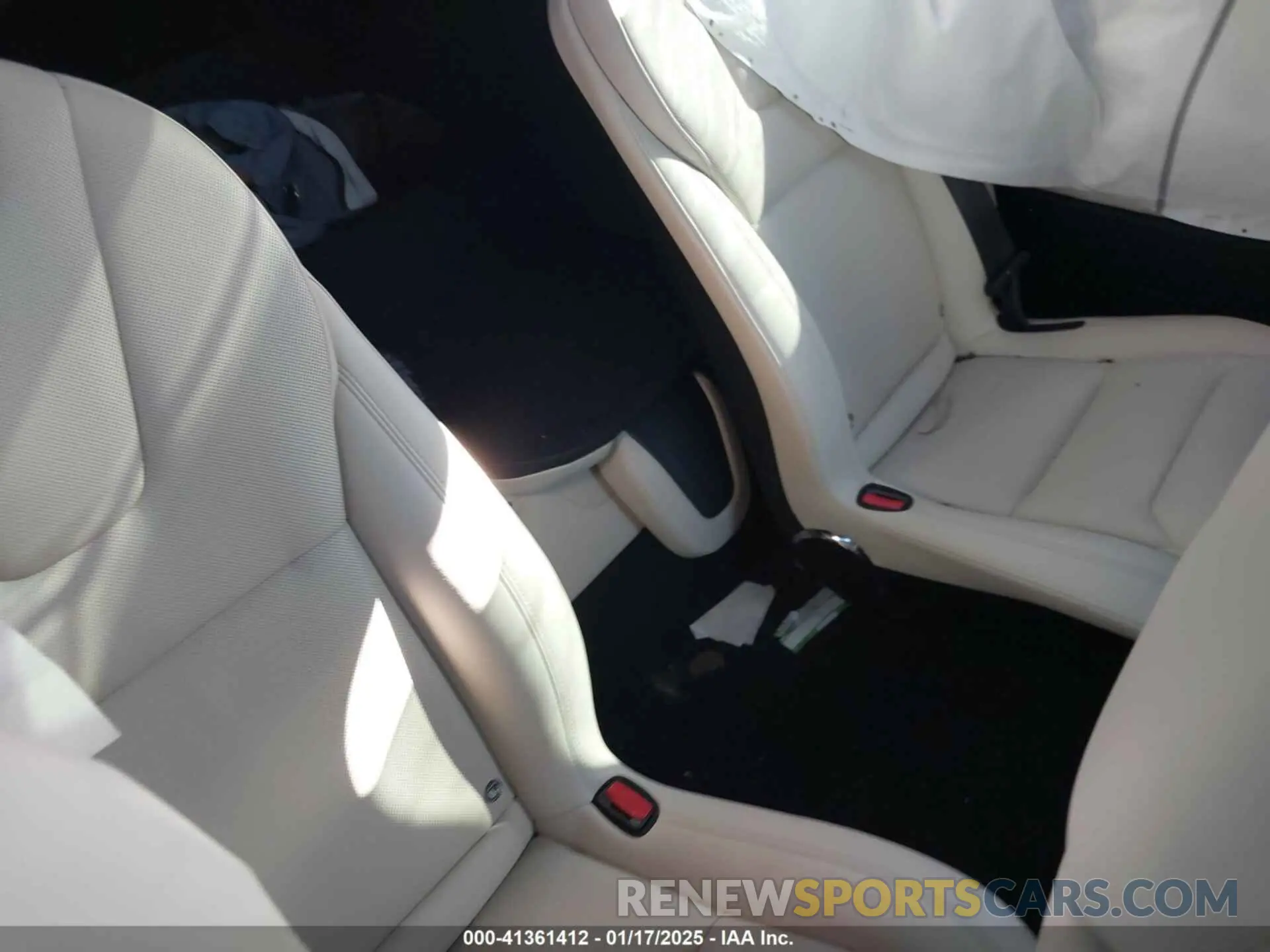 8 fotografías del automóvil dañado 5YJ3E1EA5KF297213 TESLA MODEL 3 2019