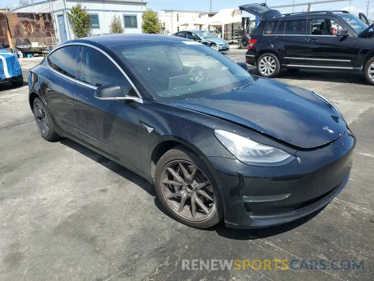 4 fotografías del automóvil dañado 5YJ3E1EA5KF304922 TESLA MODEL 3 2019