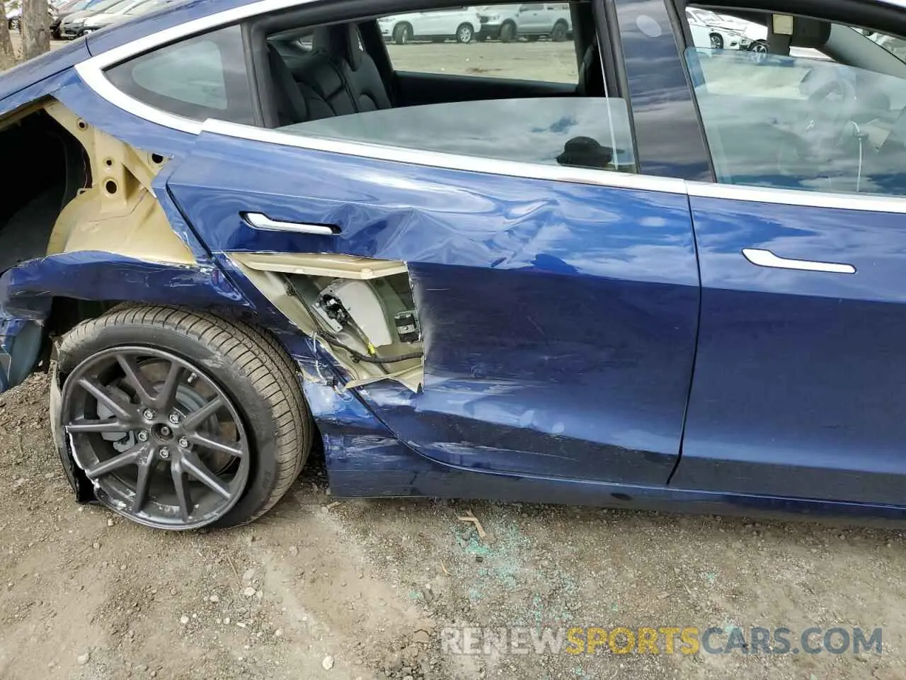 10 fotografías del automóvil dañado 5YJ3E1EA5KF308937 TESLA MODEL 3 2019
