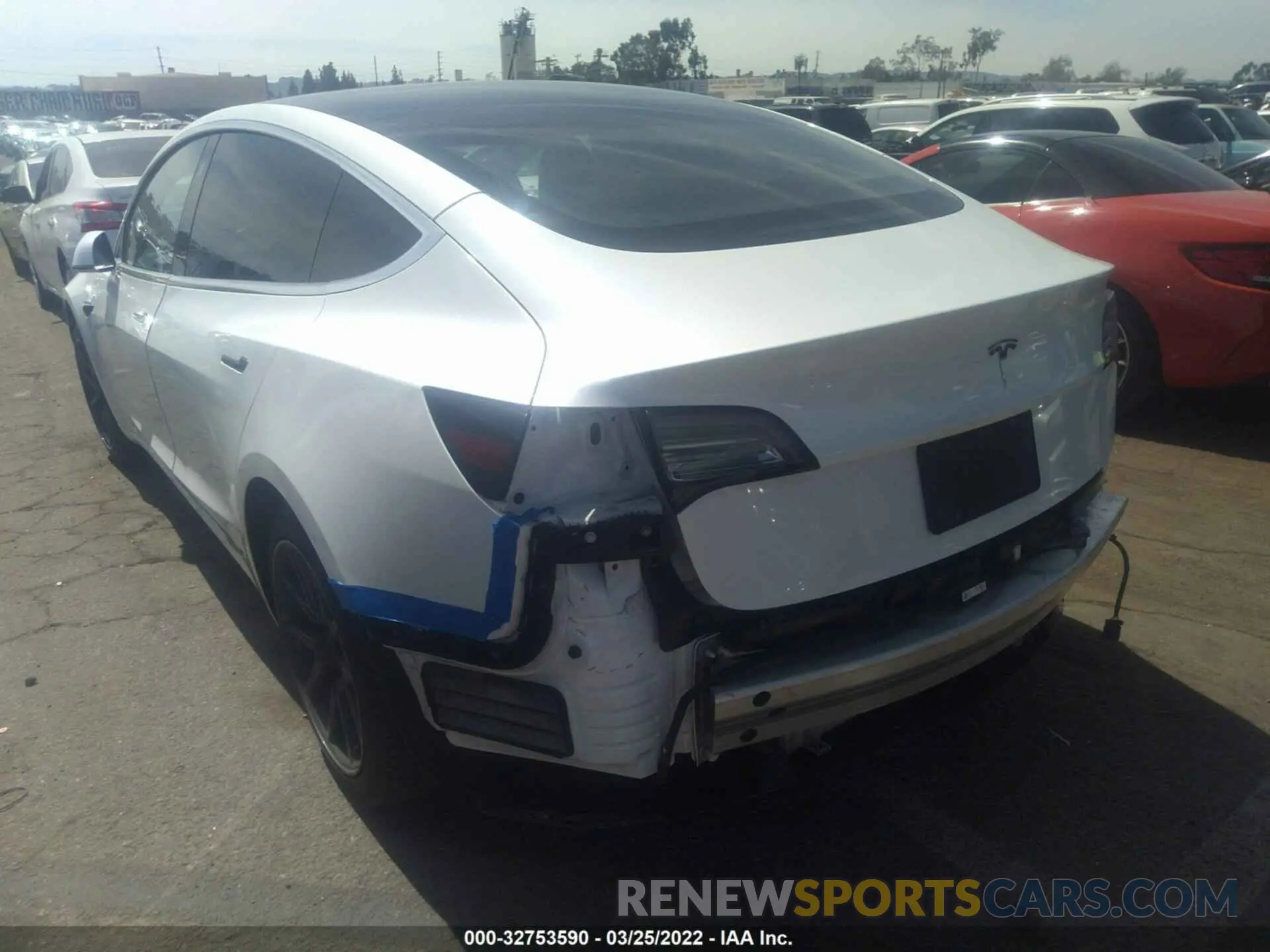 3 fotografías del automóvil dañado 5YJ3E1EA5KF309845 TESLA MODEL 3 2019