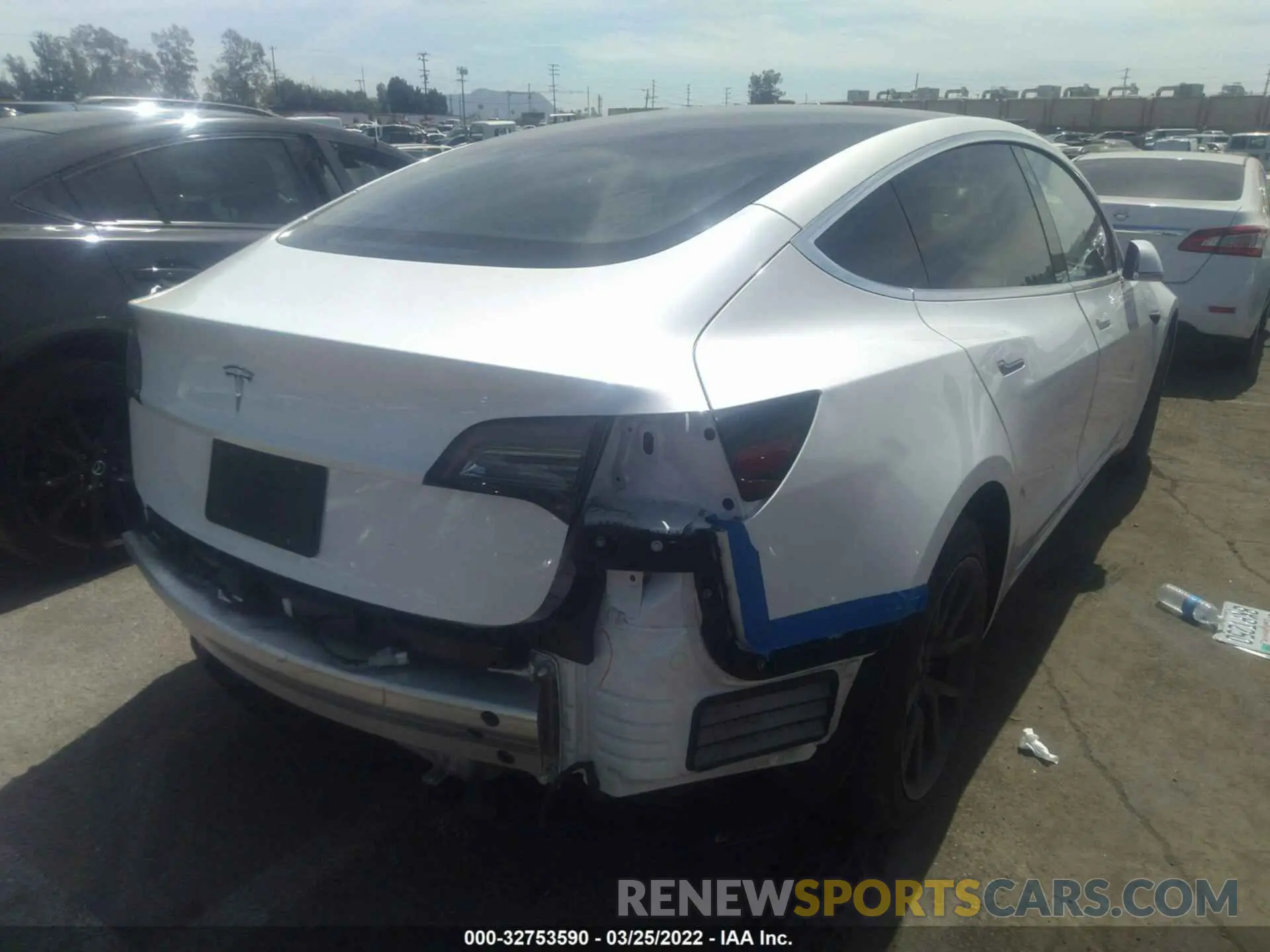 4 fotografías del automóvil dañado 5YJ3E1EA5KF309845 TESLA MODEL 3 2019