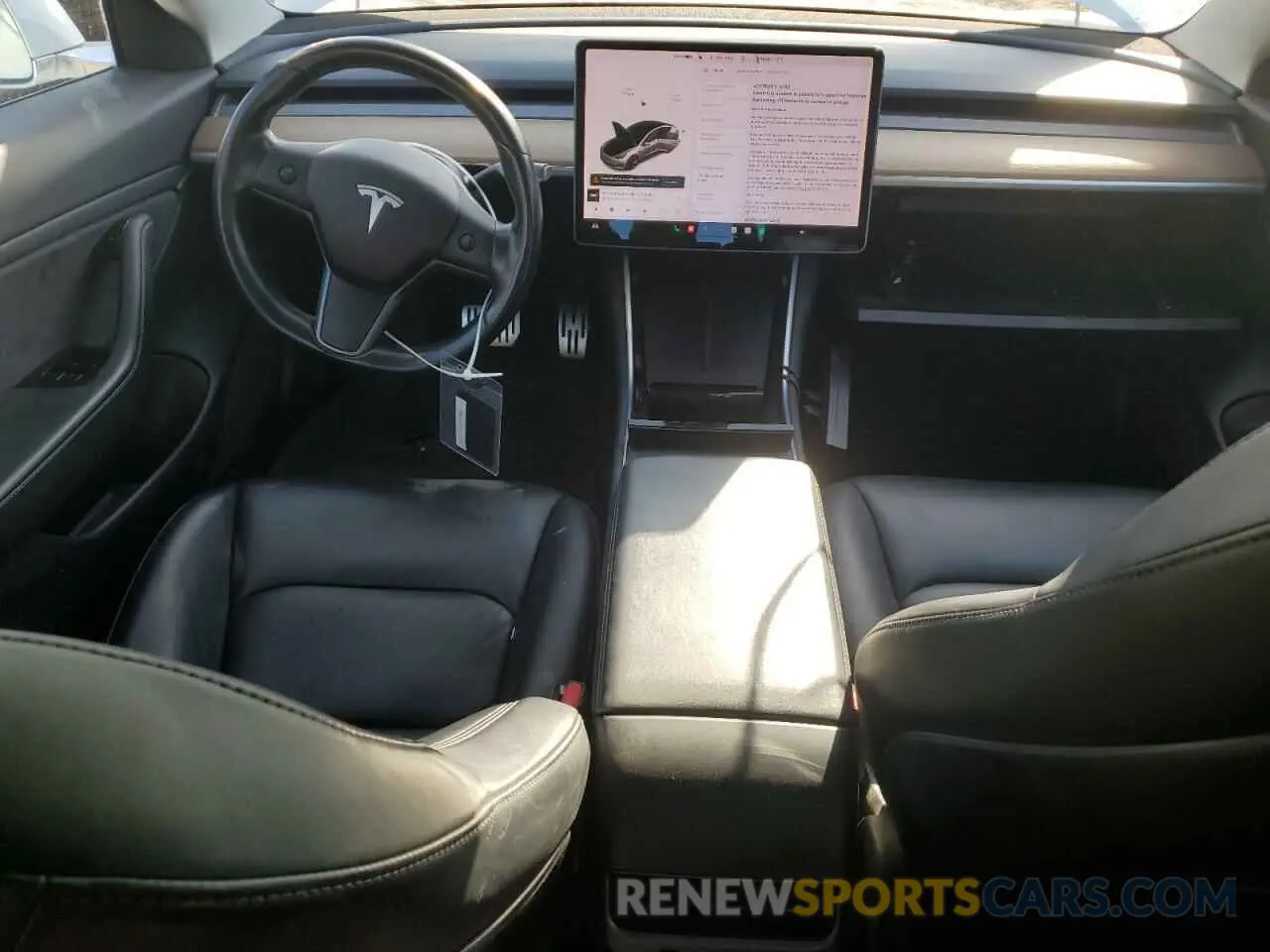 8 fotografías del automóvil dañado 5YJ3E1EA5KF310252 TESLA MODEL 3 2019