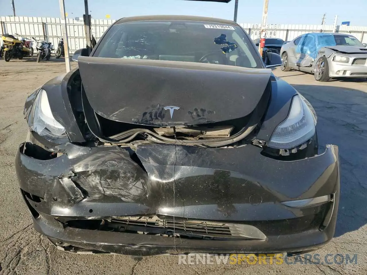 5 fotografías del automóvil dañado 5YJ3E1EA5KF406379 TESLA MODEL 3 2019