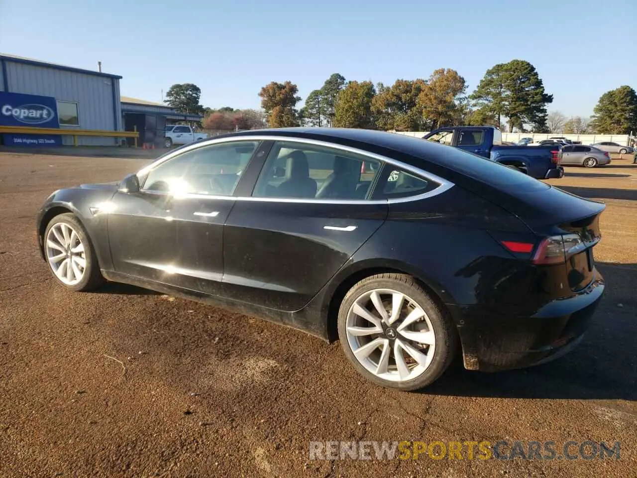 2 fotografías del automóvil dañado 5YJ3E1EA5KF417012 TESLA MODEL 3 2019