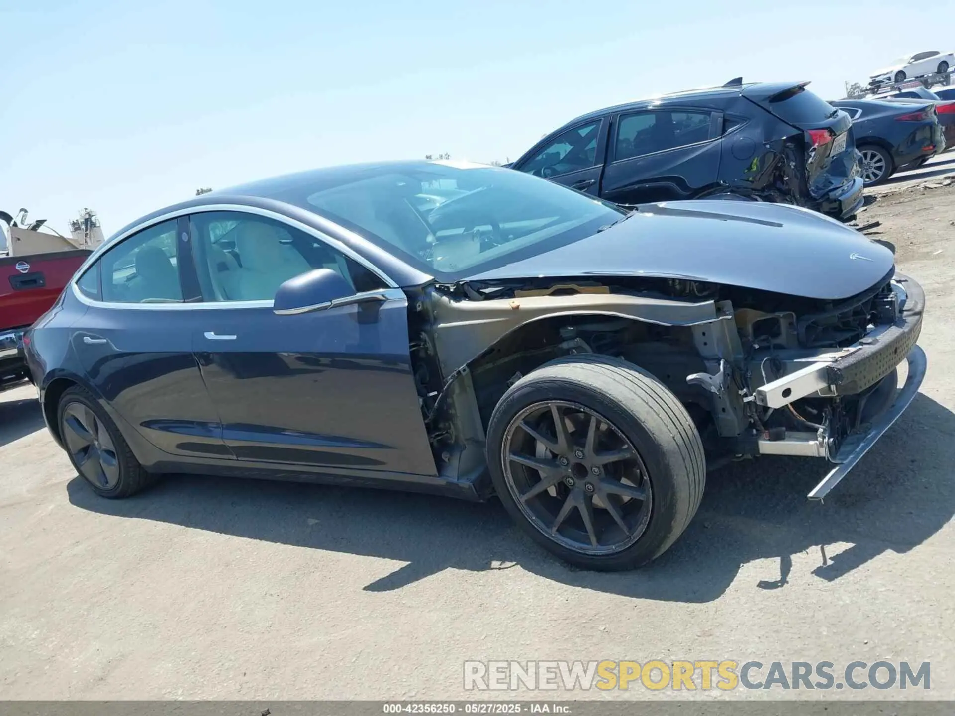 14 fotografías del automóvil dañado 5YJ3E1EA5KF431539 TESLA MODEL 3 2019