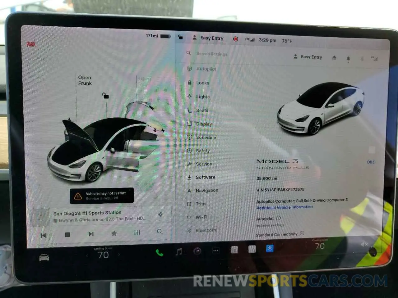 9 fotografías del automóvil dañado 5YJ3E1EA5KF472575 TESLA MODEL 3 2019