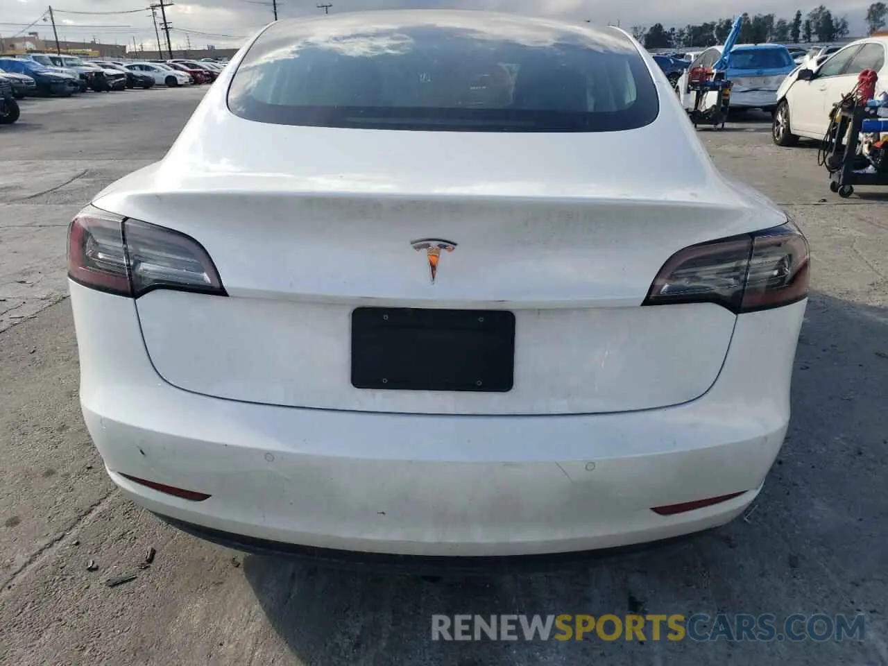 6 fotografías del automóvil dañado 5YJ3E1EA5KF485116 TESLA MODEL 3 2019