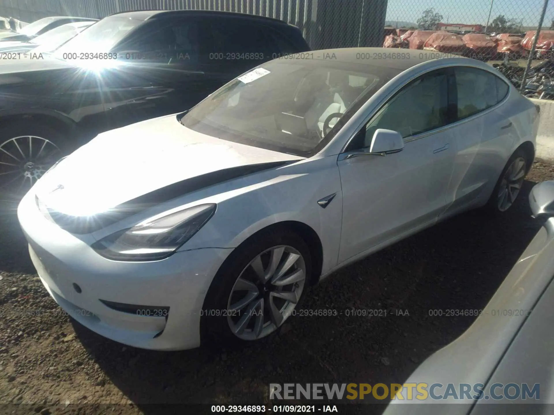 2 fotografías del automóvil dañado 5YJ3E1EA5KF519880 TESLA MODEL 3 2019