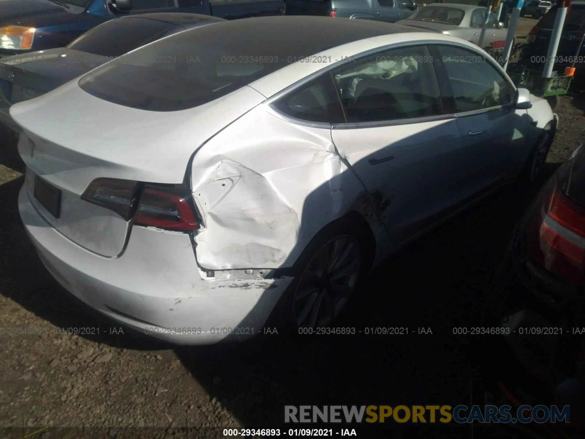 4 fotografías del automóvil dañado 5YJ3E1EA5KF519880 TESLA MODEL 3 2019