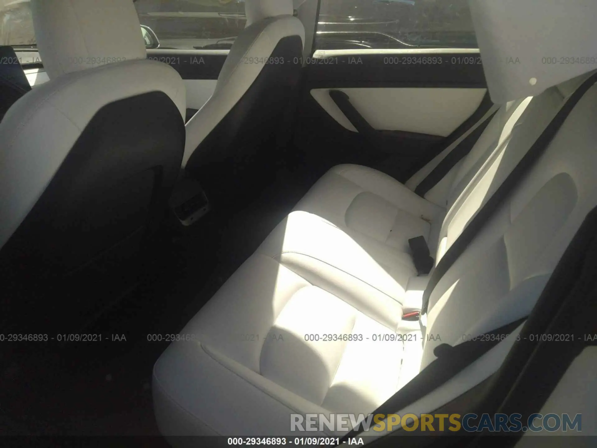 8 fotografías del automóvil dañado 5YJ3E1EA5KF519880 TESLA MODEL 3 2019