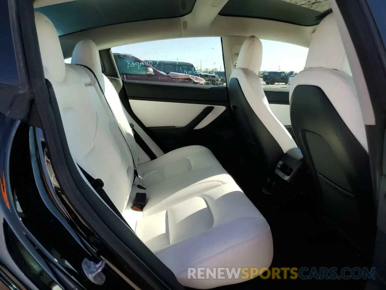 10 fotografías del automóvil dañado 5YJ3E1EA6KF302273 TESLA MODEL 3 2019