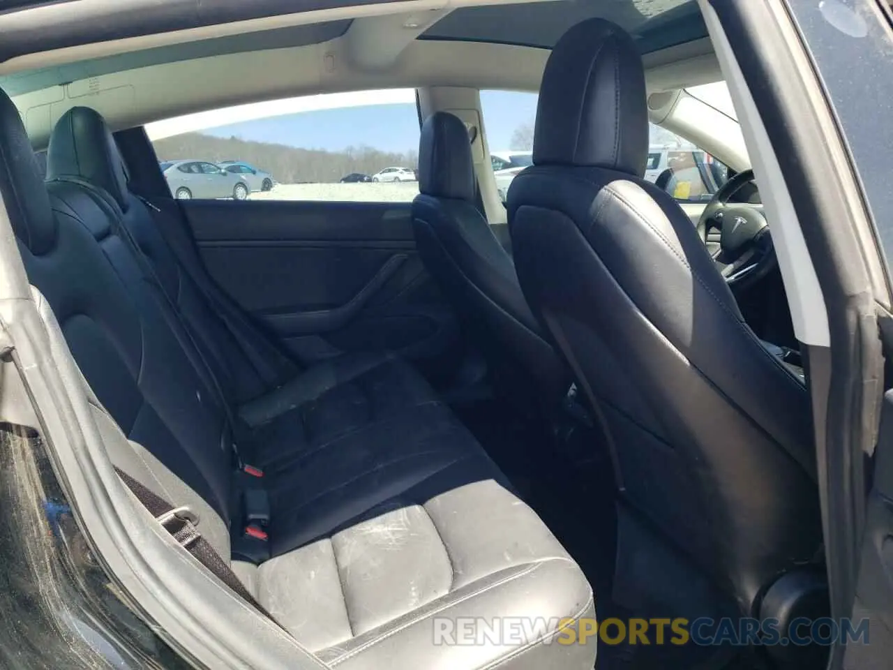 10 fotografías del automóvil dañado 5YJ3E1EA6KF306887 TESLA MODEL 3 2019