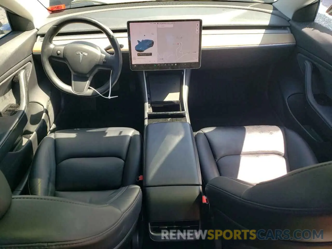 8 fotografías del automóvil dañado 5YJ3E1EA6KF306887 TESLA MODEL 3 2019