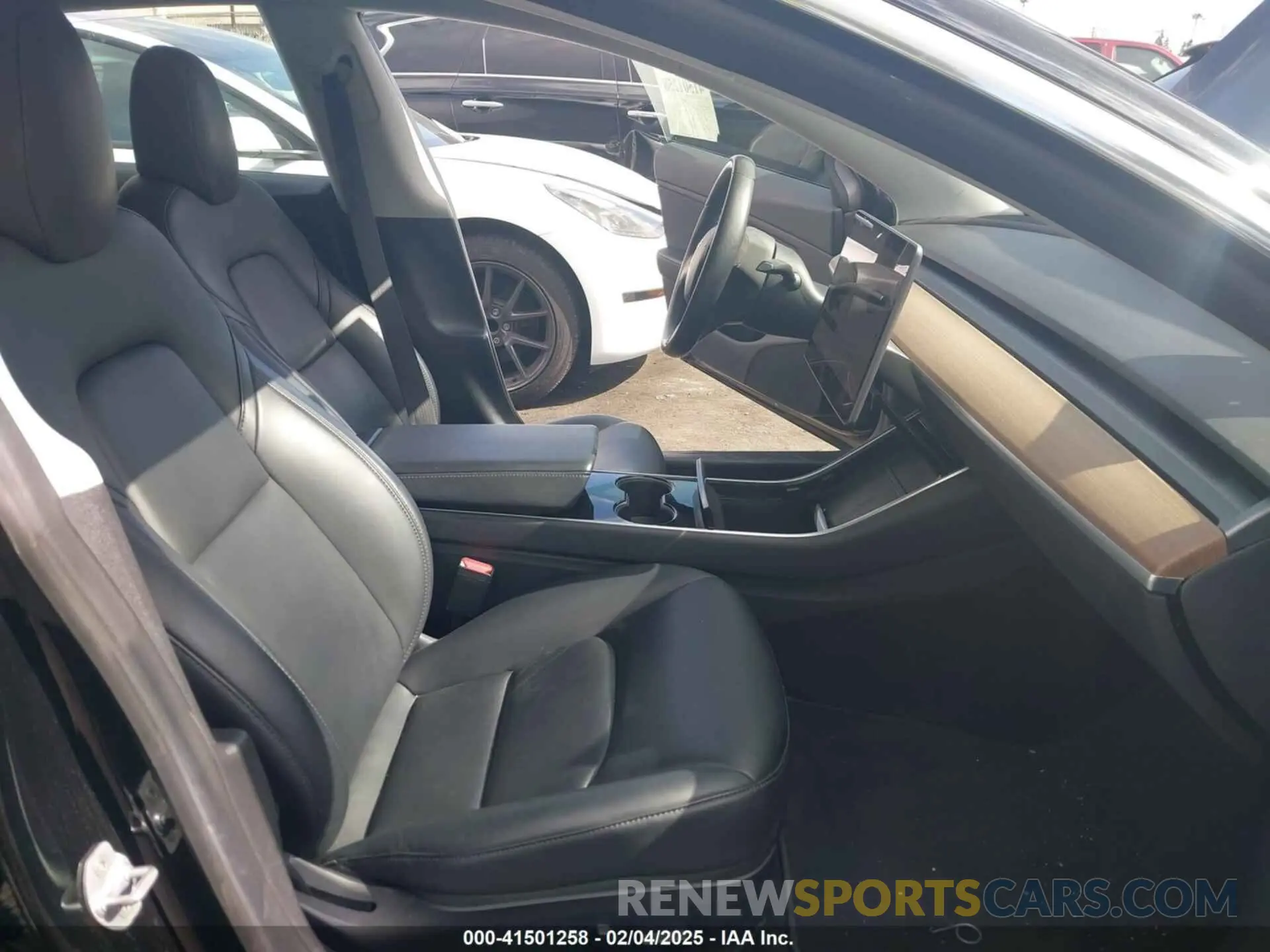 5 fotografías del automóvil dañado 5YJ3E1EA6KF314259 TESLA MODEL 3 2019