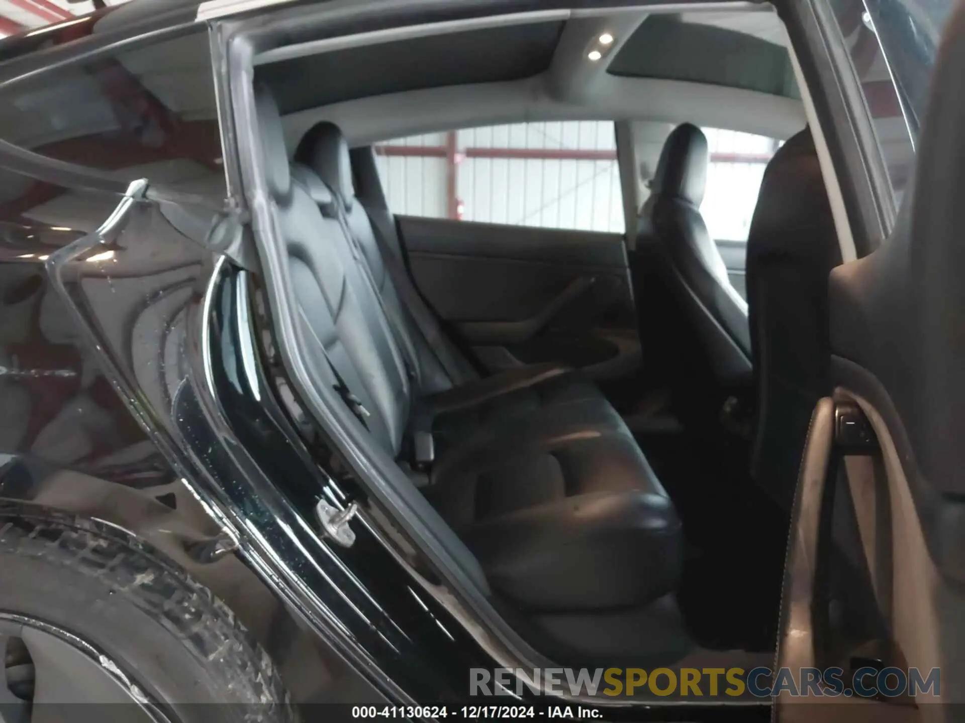 8 fotografías del automóvil dañado 5YJ3E1EA6KF324130 TESLA MODEL 3 2019