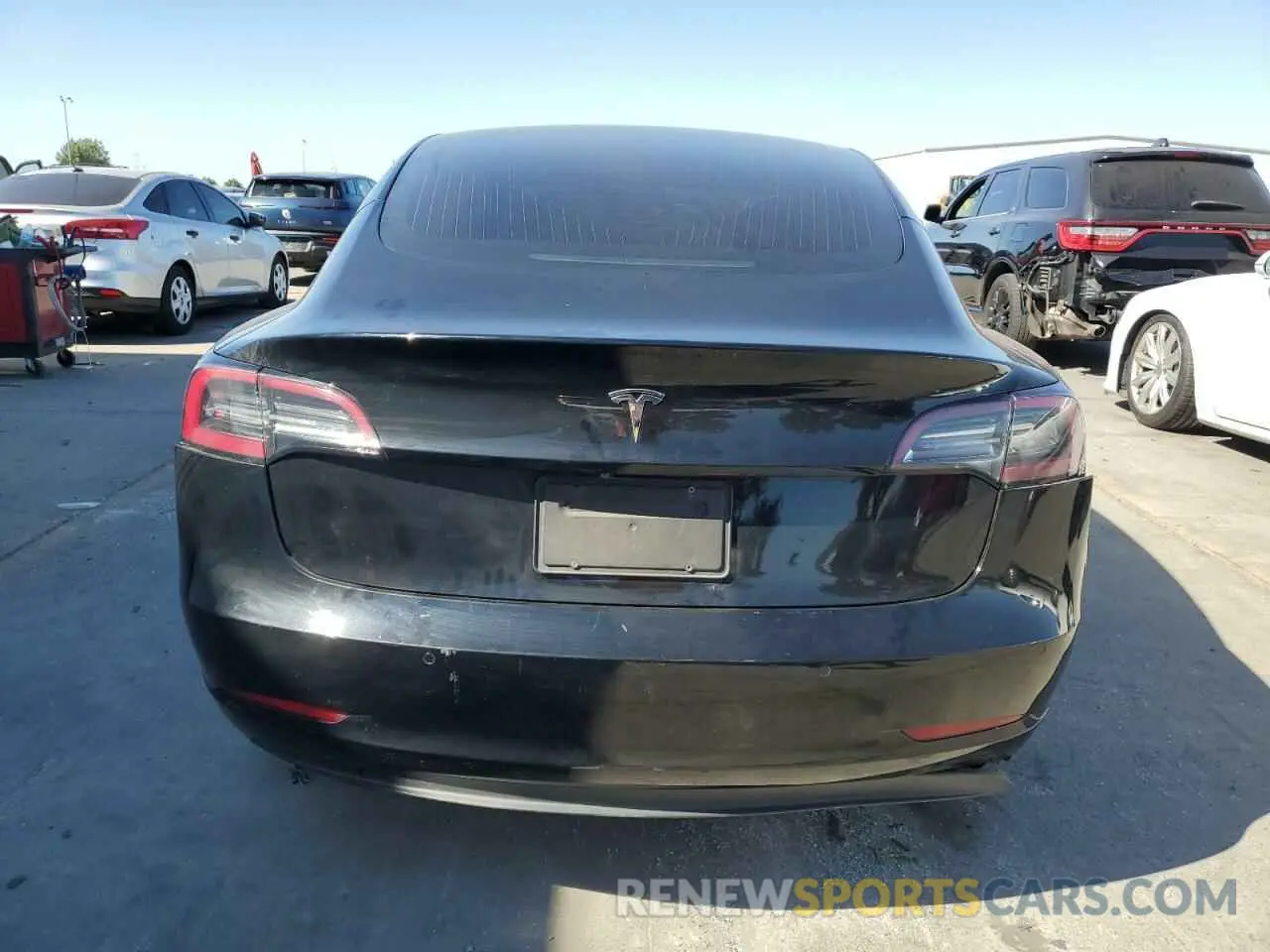 6 fotografías del automóvil dañado 5YJ3E1EA6KF325178 TESLA MODEL 3 2019