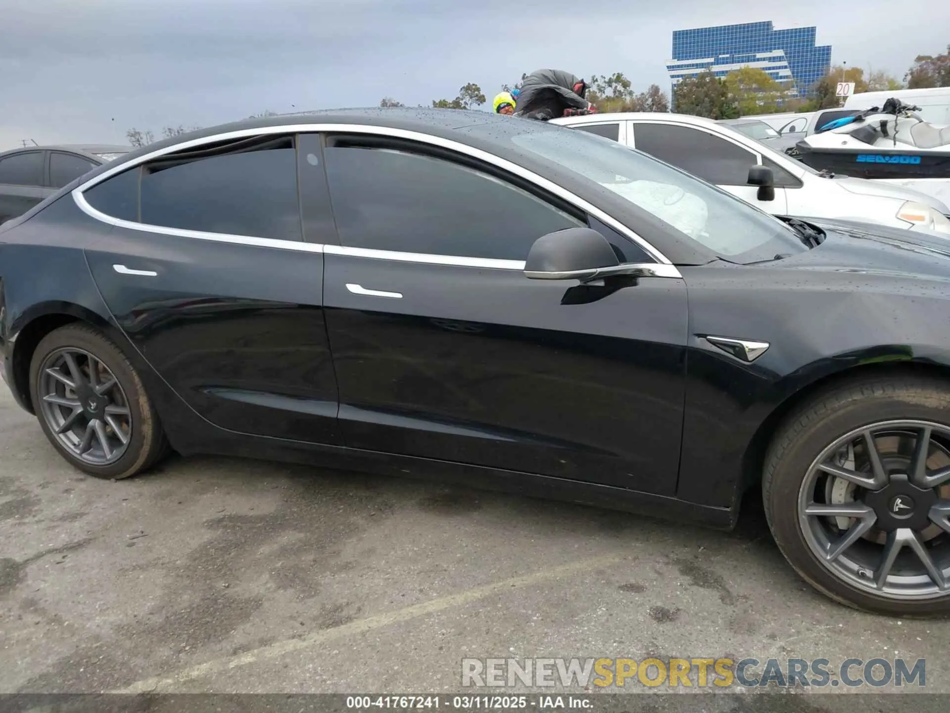 12 fotografías del automóvil dañado 5YJ3E1EA6KF361808 TESLA MODEL 3 2019