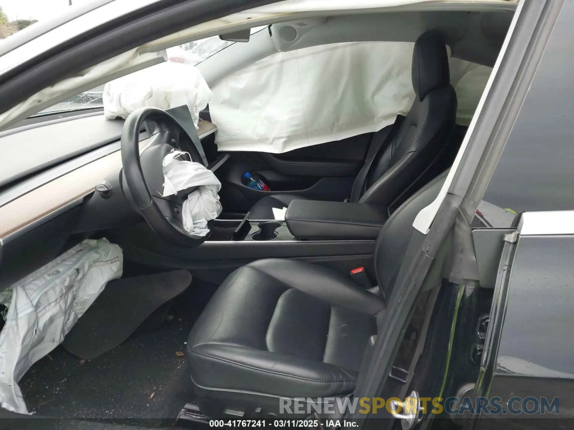 5 fotografías del automóvil dañado 5YJ3E1EA6KF361808 TESLA MODEL 3 2019