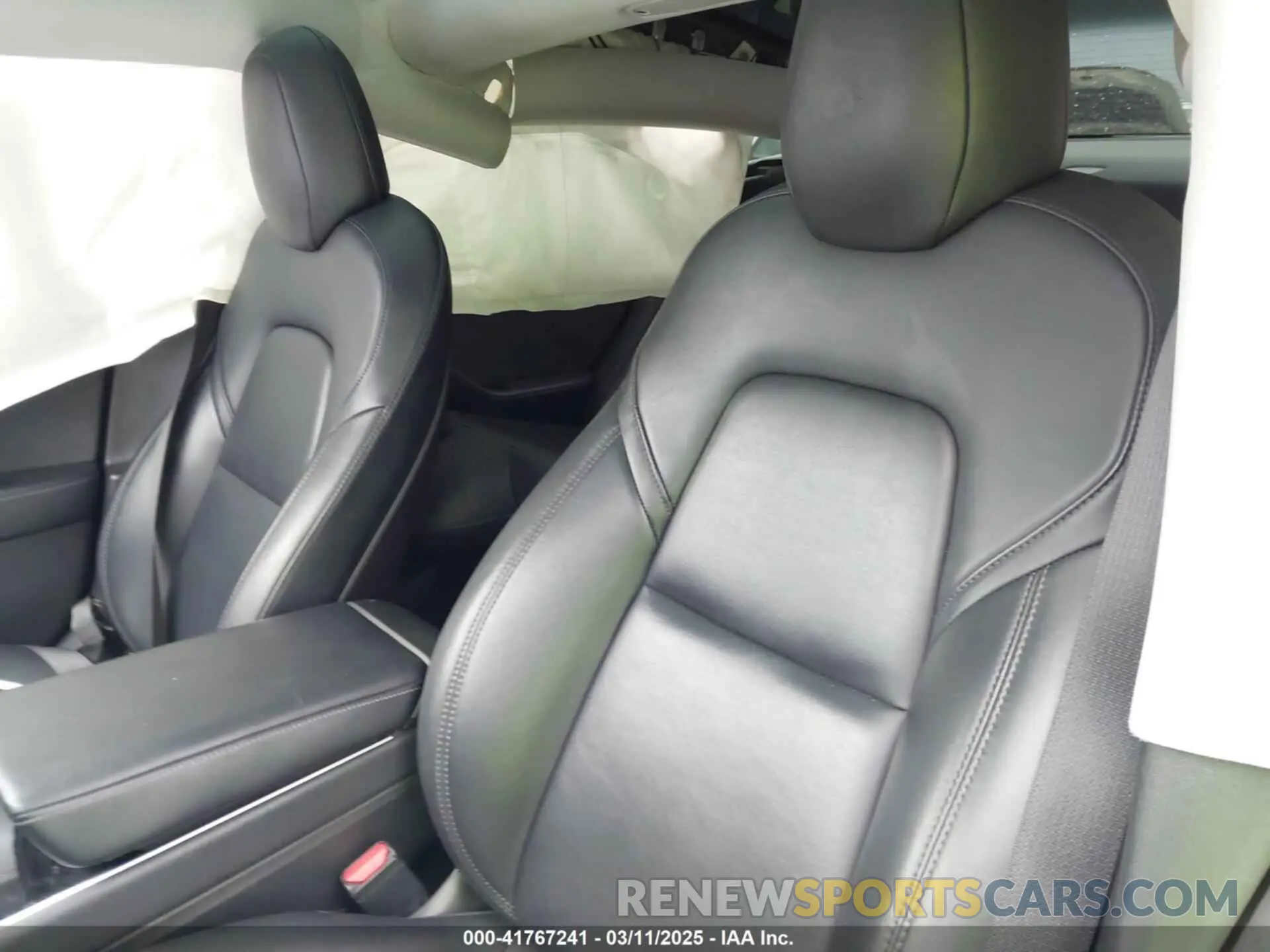 8 fotografías del automóvil dañado 5YJ3E1EA6KF361808 TESLA MODEL 3 2019