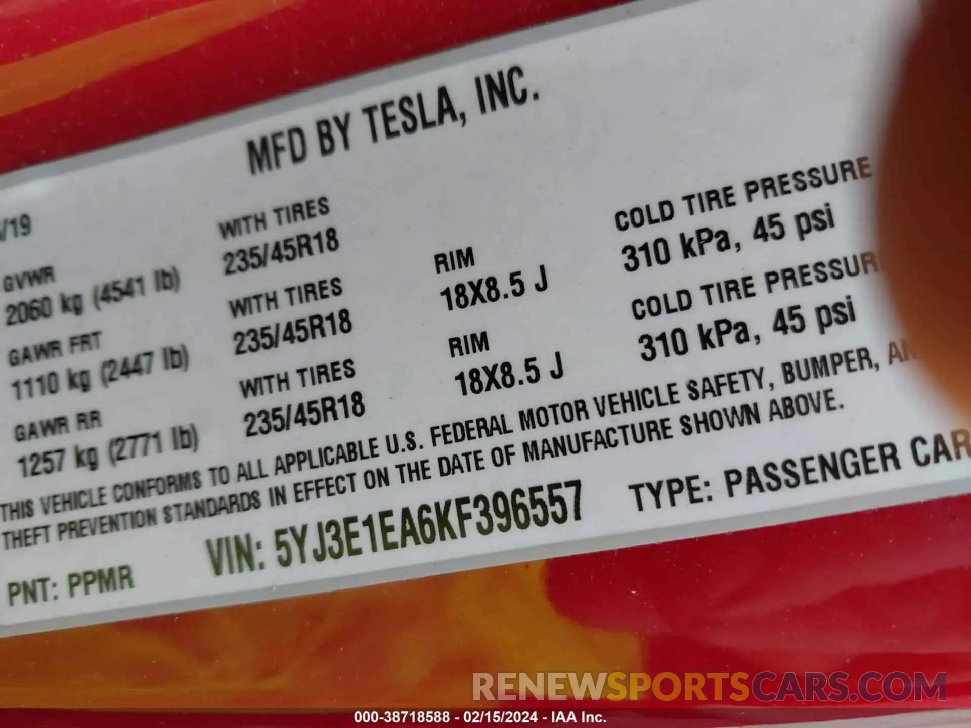 9 fotografías del automóvil dañado 5YJ3E1EA6KF396557 TESLA MODEL 3 2019