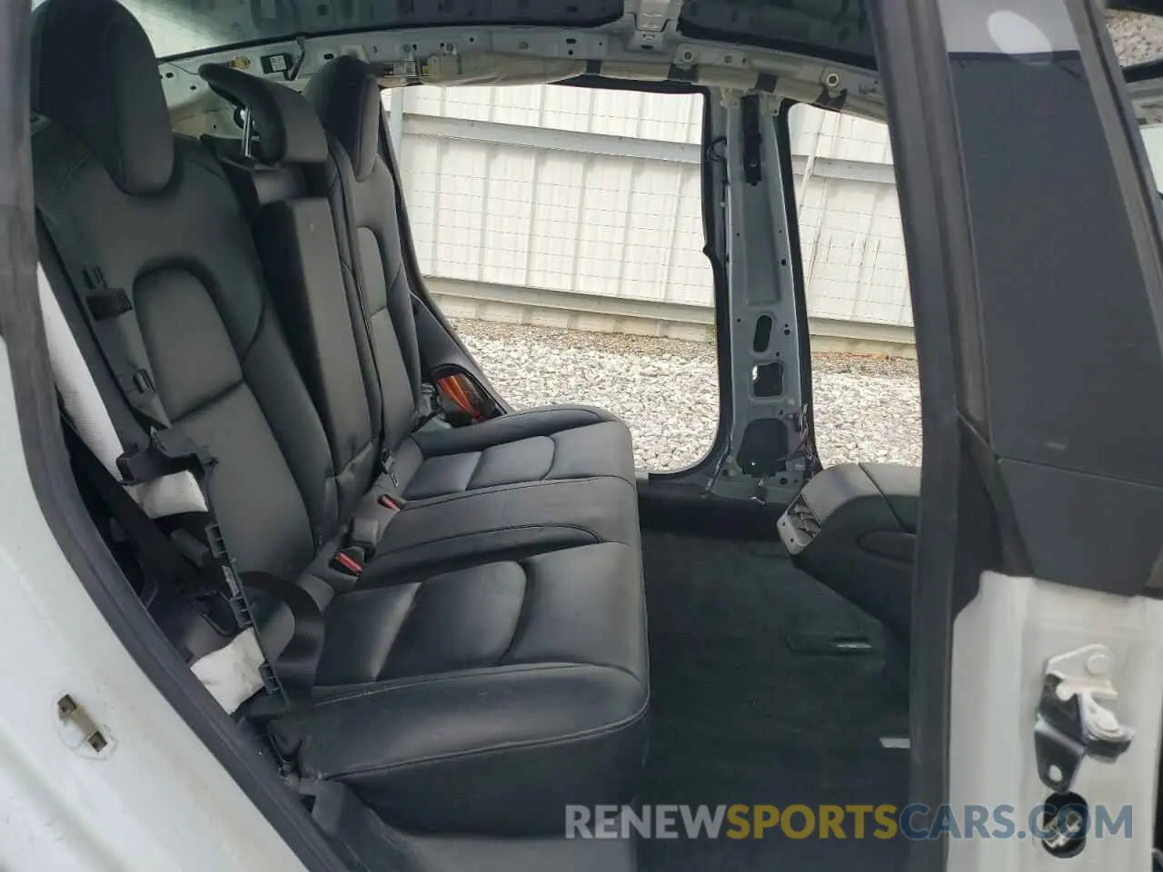 10 fotografías del automóvil dañado 5YJ3E1EA6KF401661 TESLA MODEL 3 2019