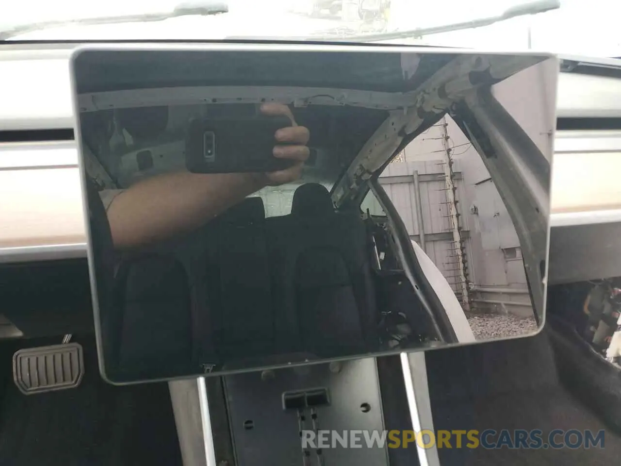 9 fotografías del automóvil dañado 5YJ3E1EA6KF401661 TESLA MODEL 3 2019