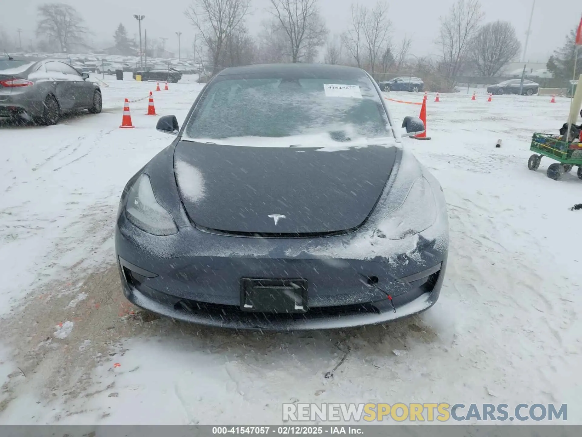 13 fotografías del automóvil dañado 5YJ3E1EA6KF411011 TESLA MODEL 3 2019