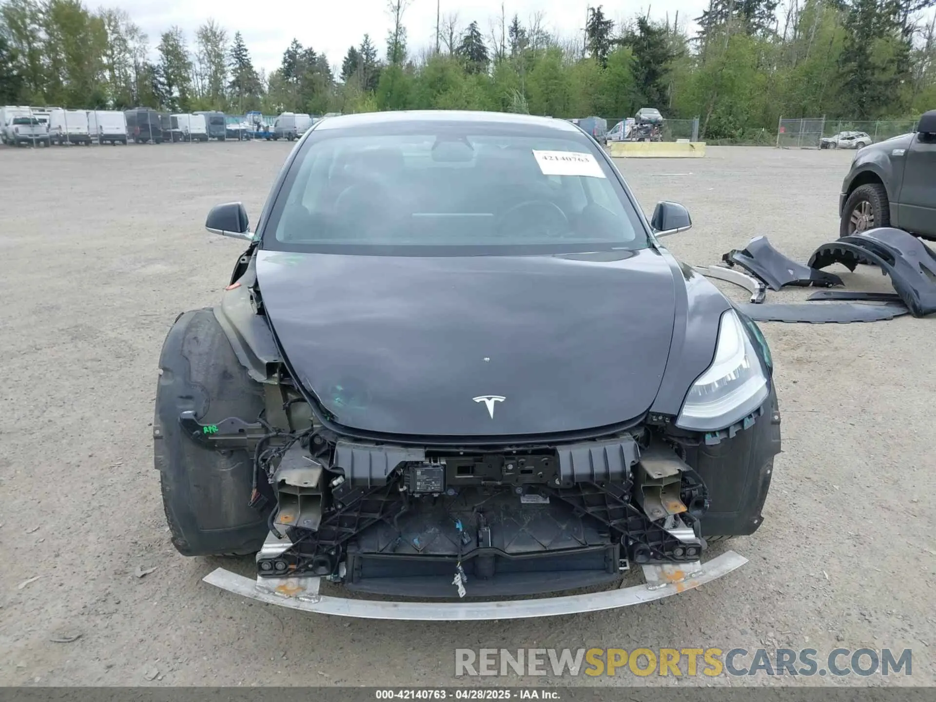 13 fotografías del automóvil dañado 5YJ3E1EA6KF415656 TESLA MODEL 3 2019