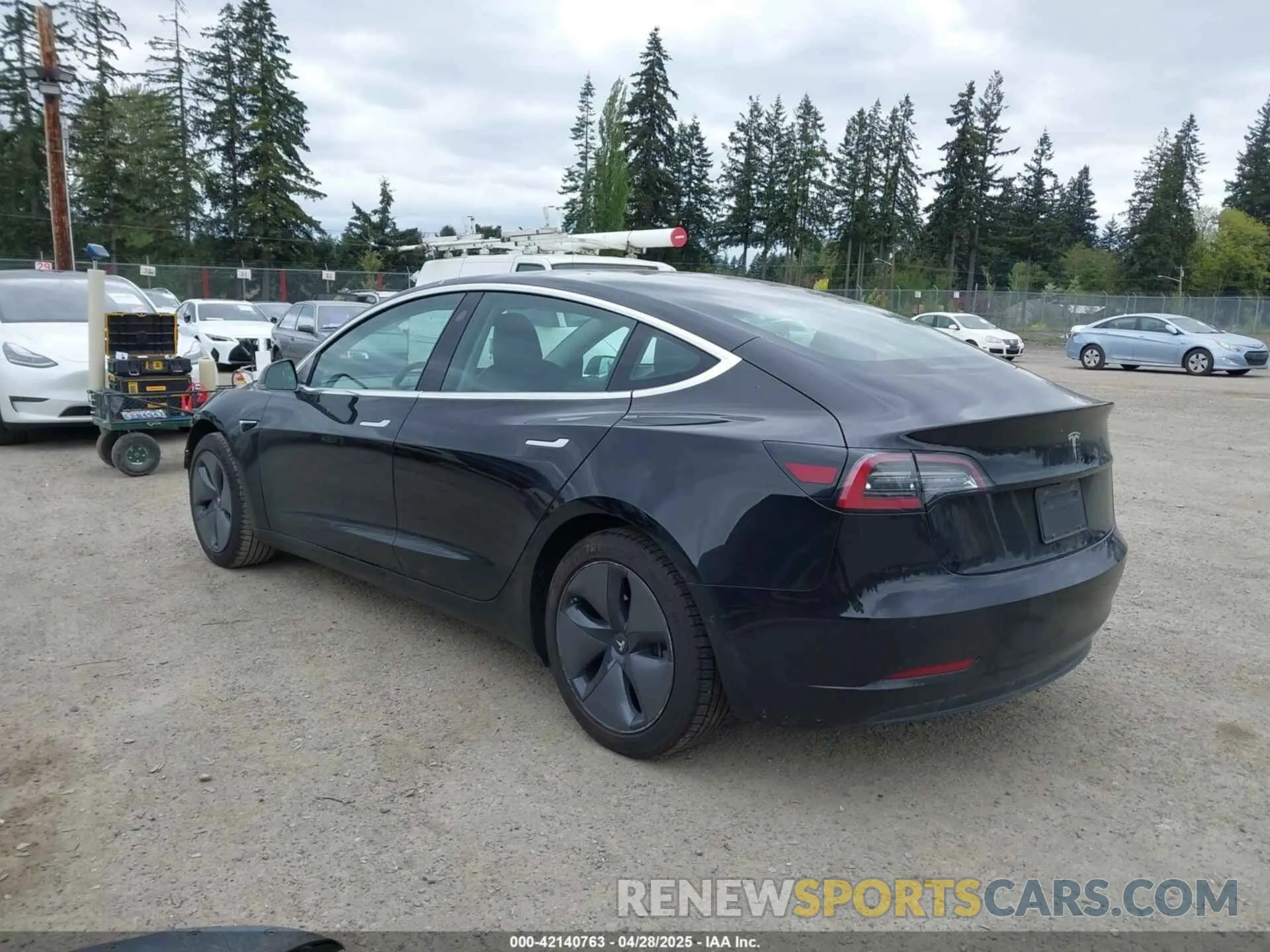 3 fotografías del automóvil dañado 5YJ3E1EA6KF415656 TESLA MODEL 3 2019