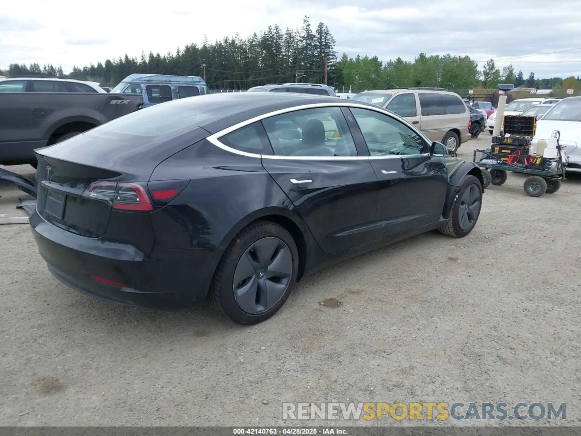 4 fotografías del automóvil dañado 5YJ3E1EA6KF415656 TESLA MODEL 3 2019