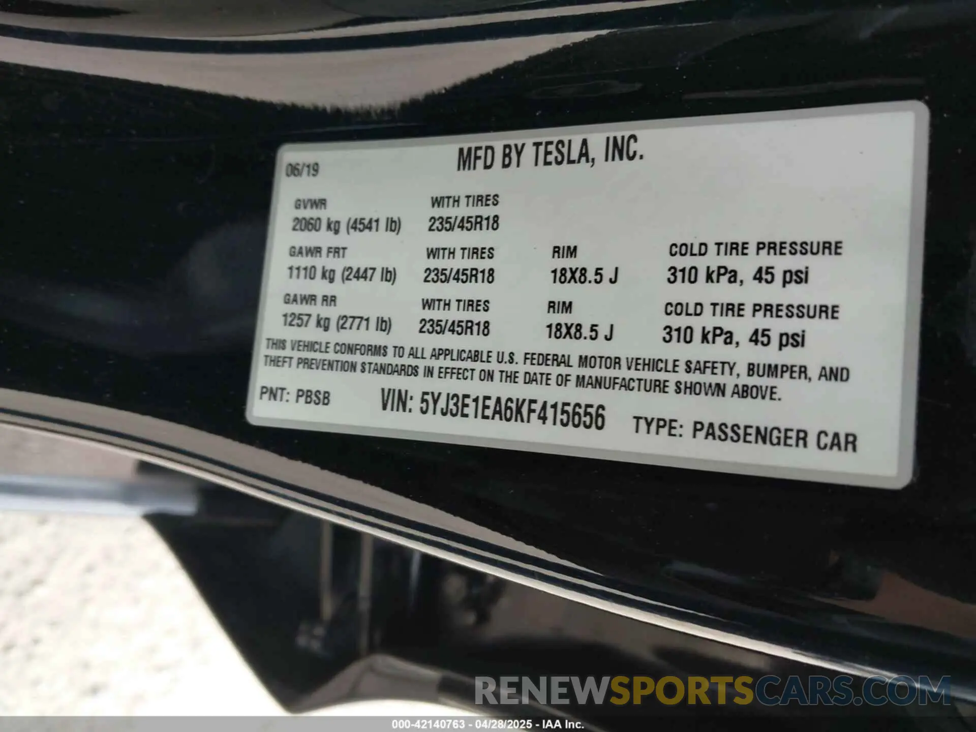 9 fotografías del automóvil dañado 5YJ3E1EA6KF415656 TESLA MODEL 3 2019