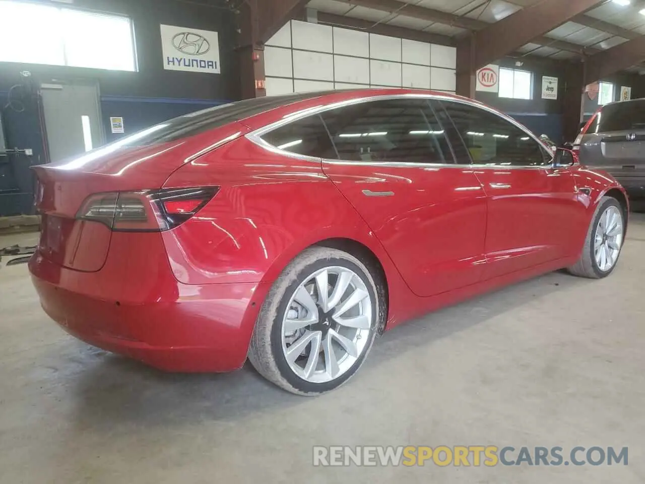 3 fotografías del automóvil dañado 5YJ3E1EA6KF447023 TESLA MODEL 3 2019