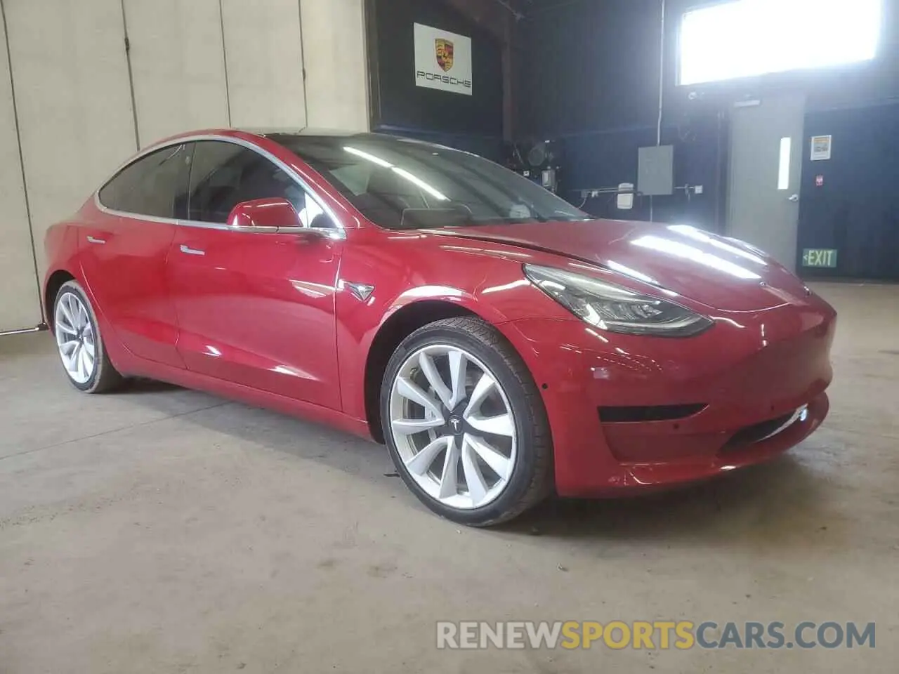 4 fotografías del automóvil dañado 5YJ3E1EA6KF447023 TESLA MODEL 3 2019