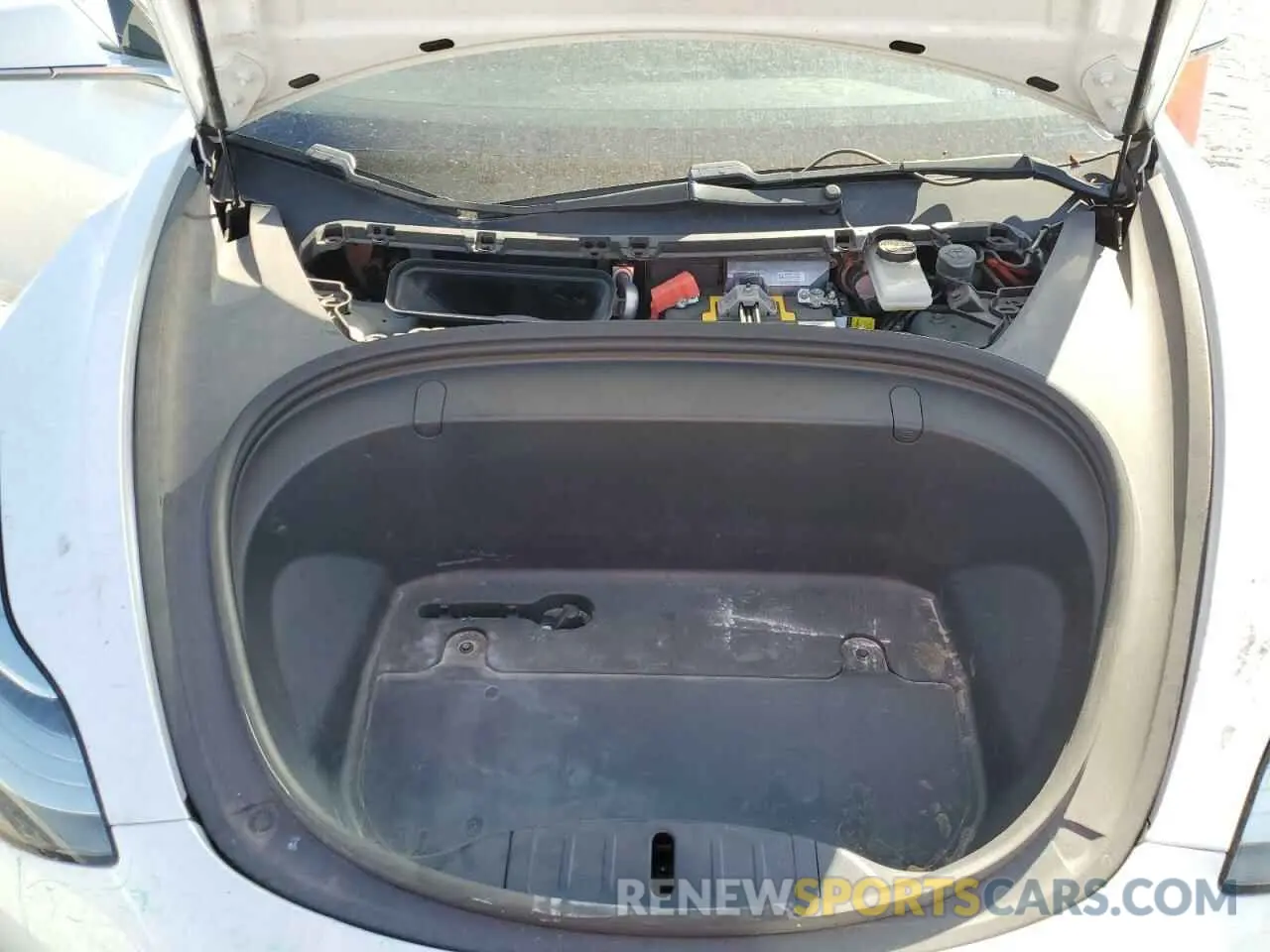 11 fotografías del automóvil dañado 5YJ3E1EA6KF476649 TESLA MODEL 3 2019