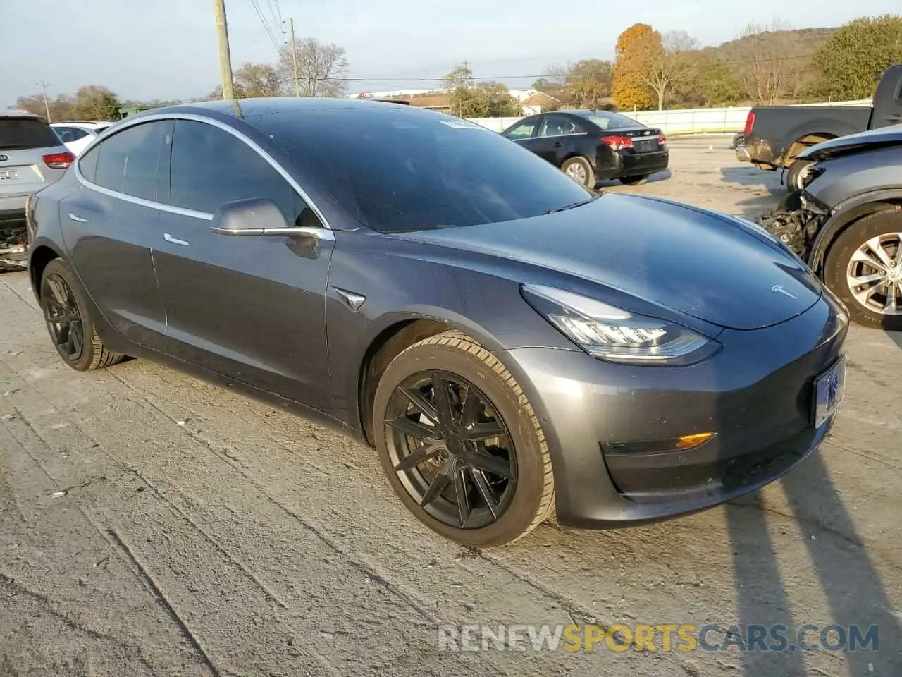 4 fotografías del automóvil dañado 5YJ3E1EA6KF483455 TESLA MODEL 3 2019