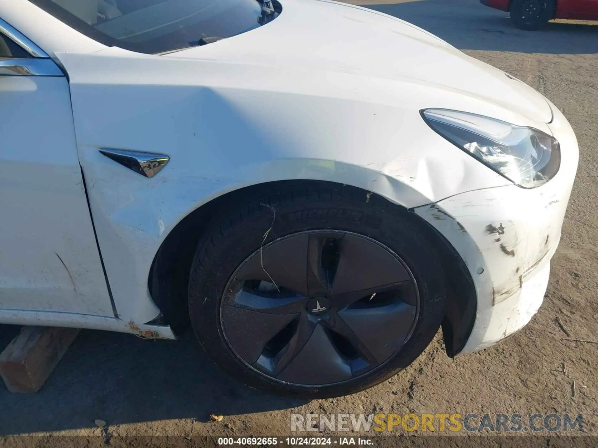 6 fotografías del automóvil dañado 5YJ3E1EA6KF485190 TESLA MODEL 3 2019