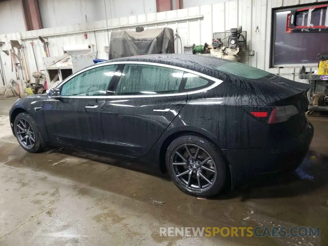 2 fotografías del automóvil dañado 5YJ3E1EA7KF190065 TESLA MODEL 3 2019