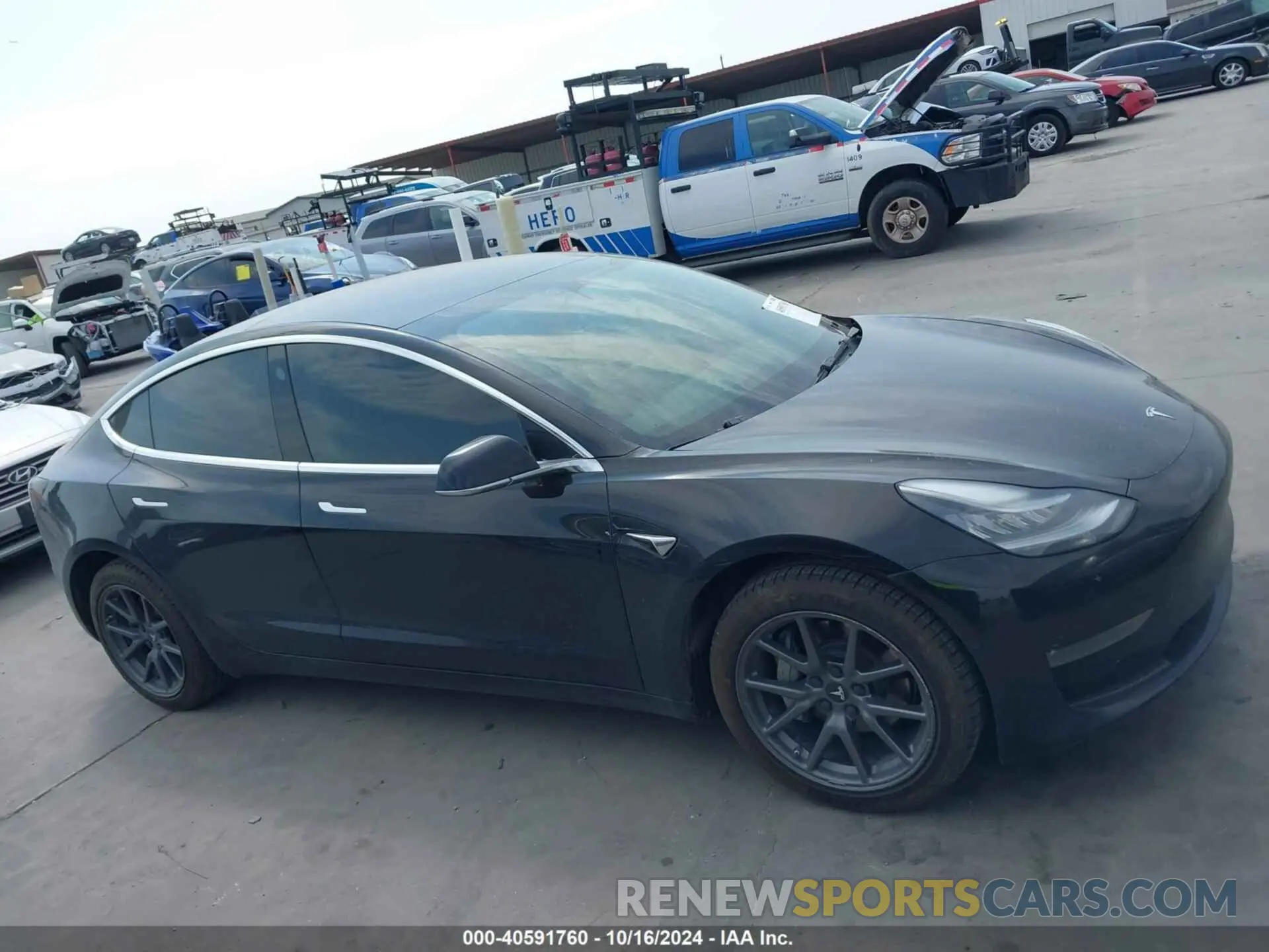 13 fotografías del automóvil dañado 5YJ3E1EA7KF306915 TESLA MODEL 3 2019