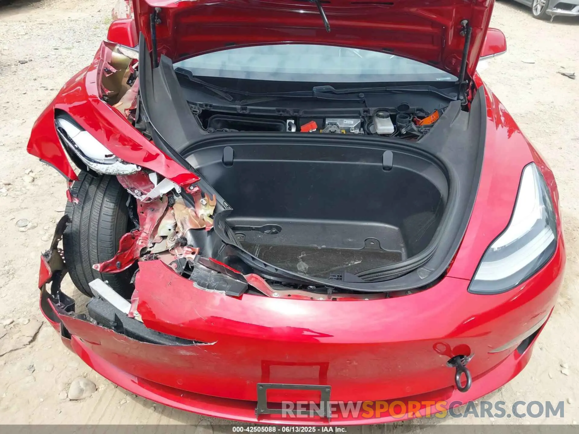 10 fotografías del automóvil dañado 5YJ3E1EA7KF308437 TESLA MODEL 3 2019
