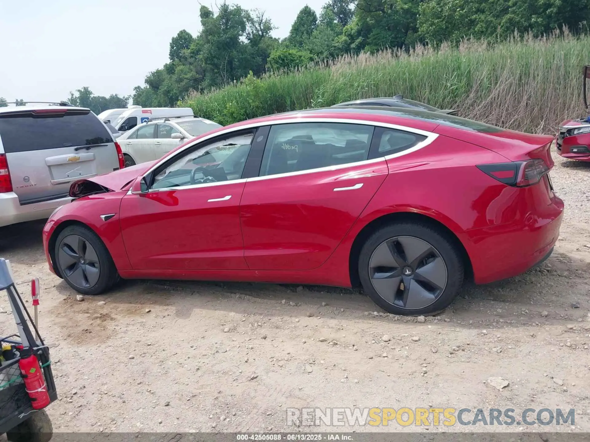 15 fotografías del automóvil dañado 5YJ3E1EA7KF308437 TESLA MODEL 3 2019