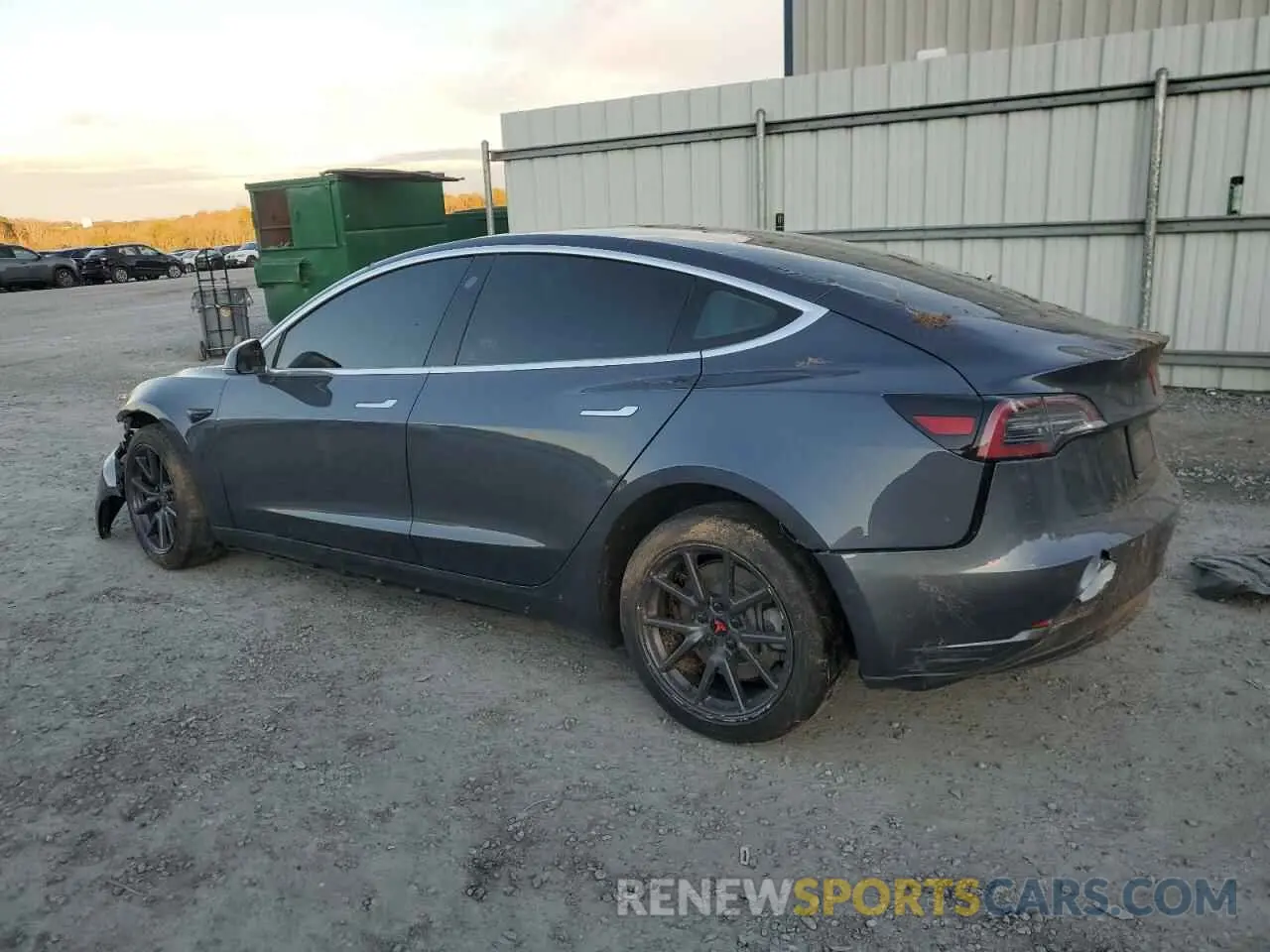 2 fotografías del automóvil dañado 5YJ3E1EA7KF435365 TESLA MODEL 3 2019